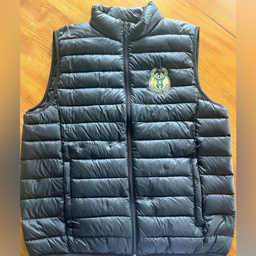 NBA Milwaukee Bucks Vest